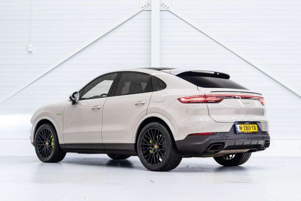 Porsche Cayenne Coupé E-Hybrid 340 kW image number 2