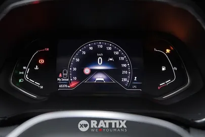Car image 15