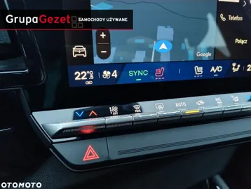 Car image 35