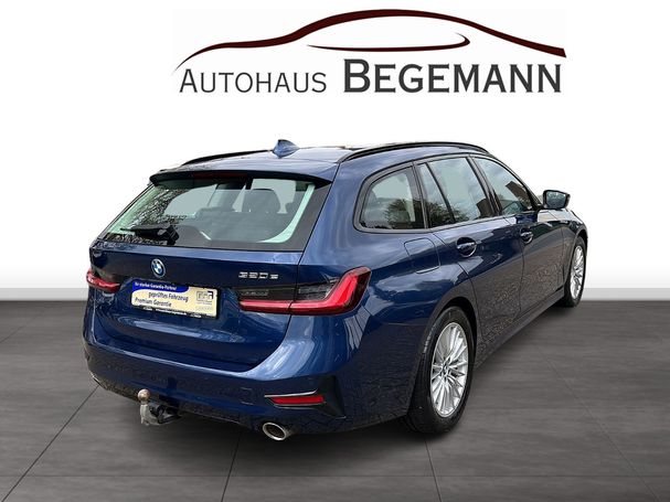 BMW 320 e Touring M Sport 150 kW image number 2