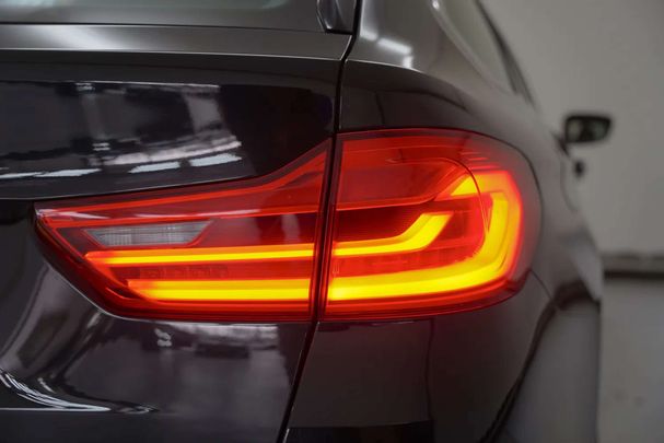 BMW 520i Touring 135 kW image number 36