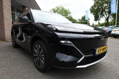Car image 47