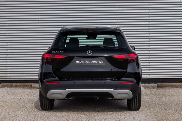 Mercedes-Benz GLA 180 100 kW image number 9