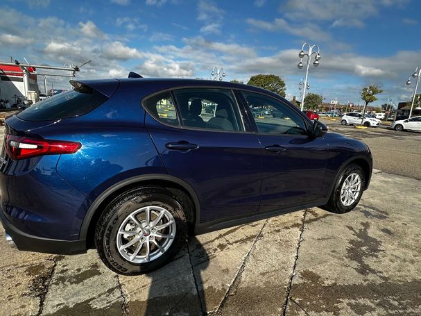 Alfa Romeo Stelvio 2.2 Q4 140 kW image number 6