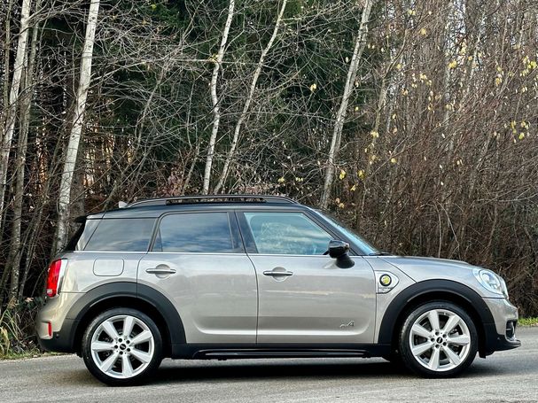 Mini Cooper SE Countryman ALL4 165 kW image number 4