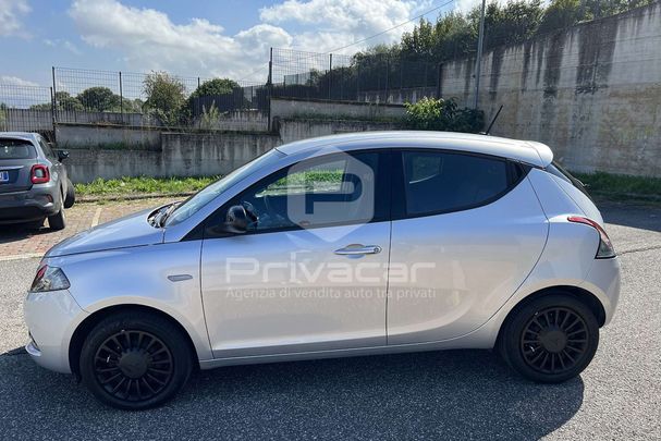 Lancia Ypsilon 51 kW image number 4