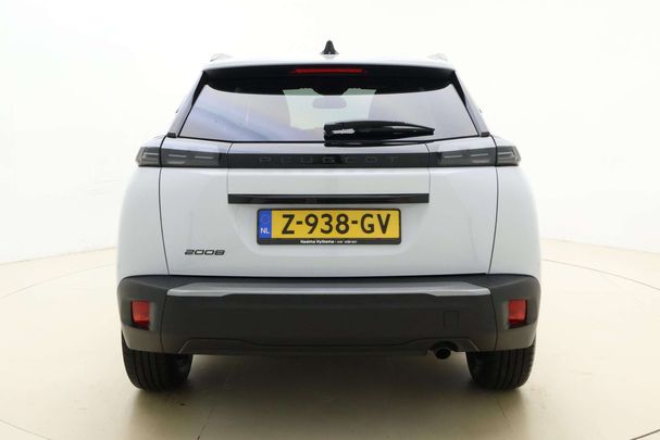 Peugeot 2008 1.2 PureTech 75 kW image number 12