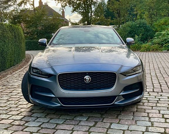 Jaguar XE D200 S 150 kW image number 3