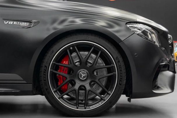 Mercedes-Benz E 63 AMG S 450 kW image number 8