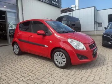 Car image 3