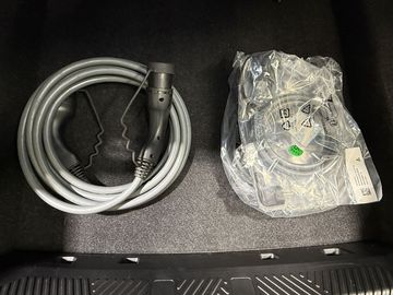 Car image 27