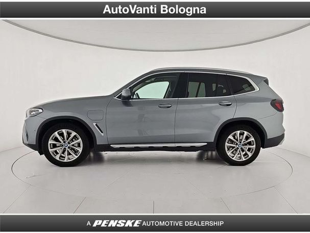 BMW X3 30e xDrive 221 kW image number 4