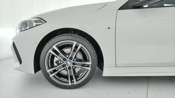 BMW 118d 110 kW image number 11