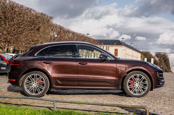 Porsche Macan Turbo PDK 294 kW image number 2