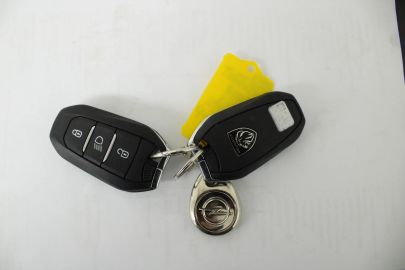 Car image 45