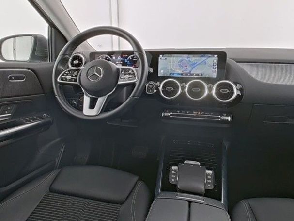 Mercedes-Benz B 180 100 kW image number 11