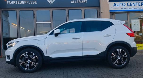 Volvo XC40 Recharge Plug-in Inscription Expression 155 kW image number 11