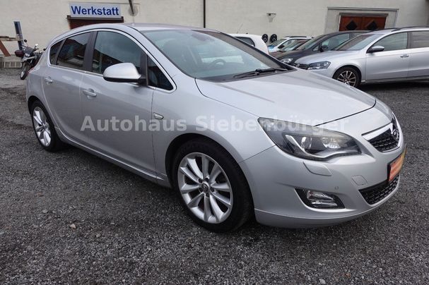 Opel Astra 1.6 Turbo Innovation 132 kW image number 2