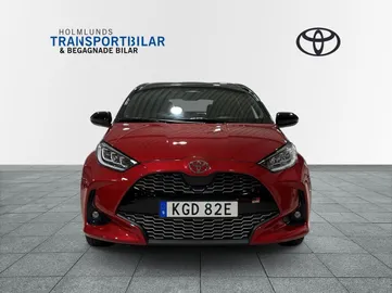 Car image 2
