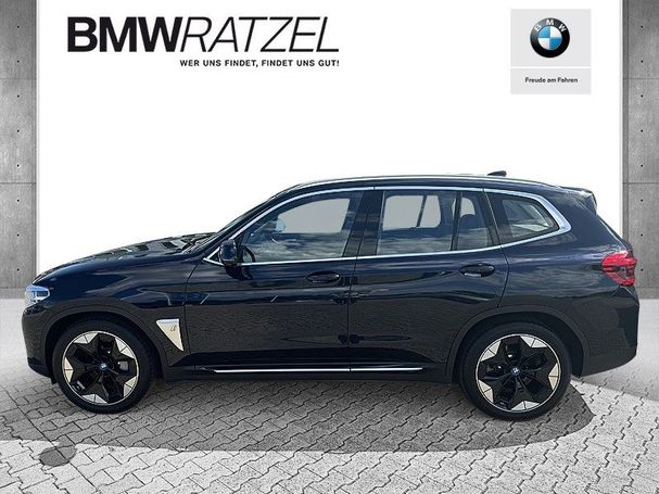 BMW iX3 210 kW image number 5