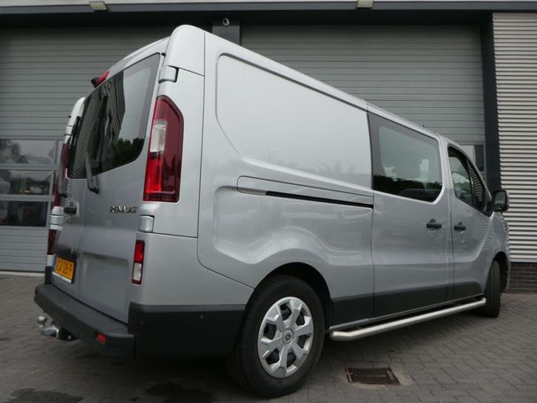 Renault Trafic dCi 130 96 kW image number 4