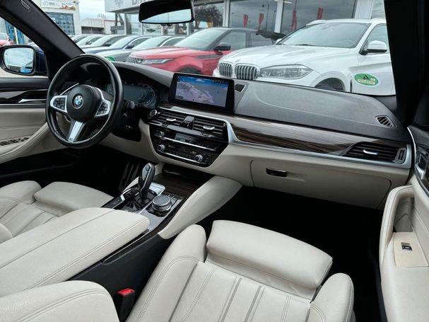 BMW 530d Touring 195 kW image number 11