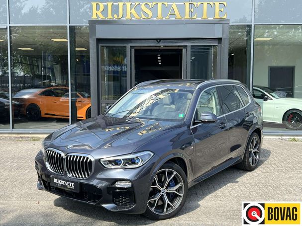 BMW X5 45e xDrive 289 kW image number 1