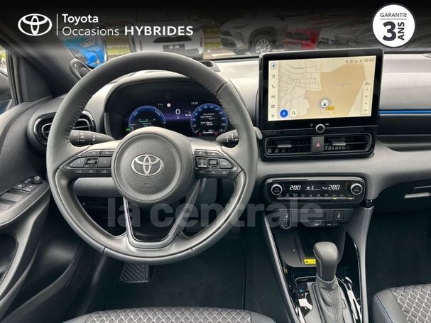 Toyota Yaris Hybrid 85 kW image number 18