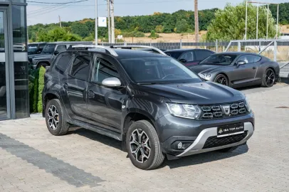 Car image 32