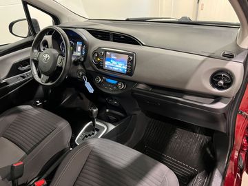 Car image 11