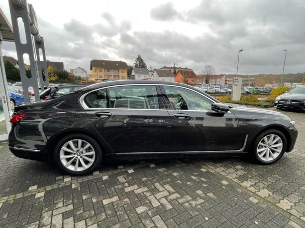 BMW 745Le xDrive 290 kW image number 5