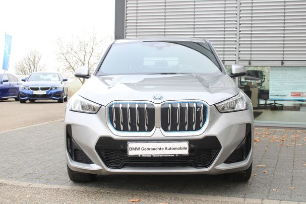 BMW iX1 xDrive30 M Sport 225 kW image number 2