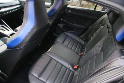 Car image 30