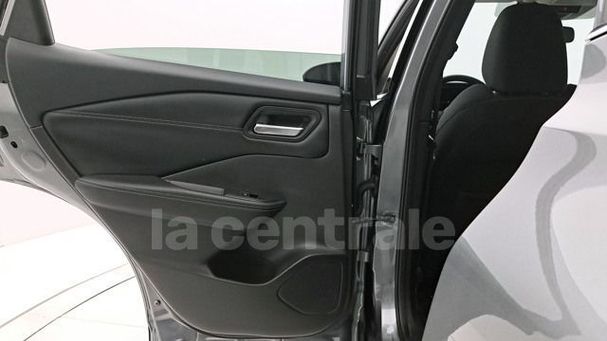 Nissan Qashqai 1.3 DIG-T N-CONNECTA 103 kW image number 28