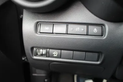 Car image 33