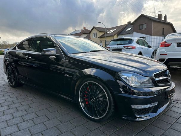 Mercedes-Benz C 63 AMG C 358 kW image number 2