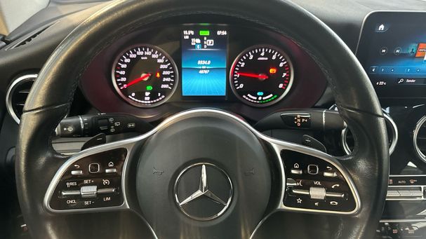 Mercedes-Benz GLC 300 e 235 kW image number 7