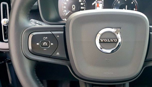 Volvo XC40 D3 Geartronic 110 kW image number 12