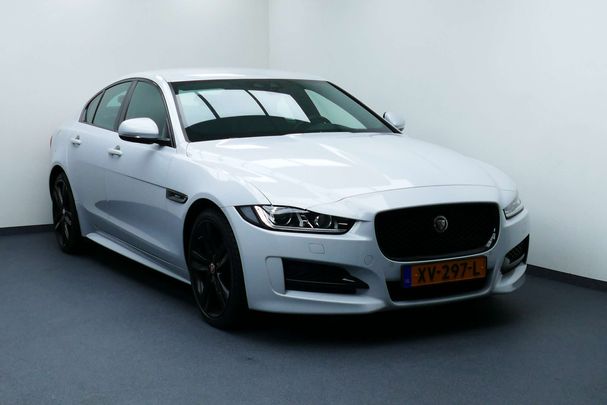 Jaguar XE 147 kW image number 1