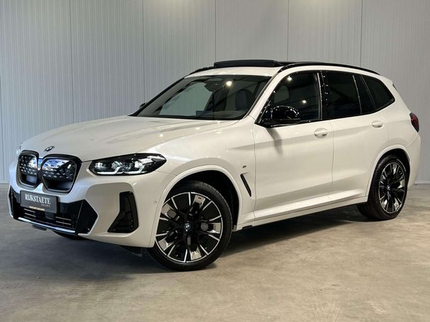 BMW iX3 210 kW image number 1