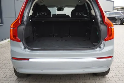 Car image 29