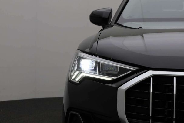 Audi Q3 35 TFSI S tronic S-line 110 kW image number 8