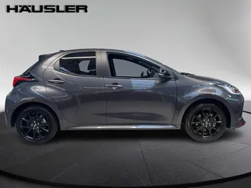 Car image 3