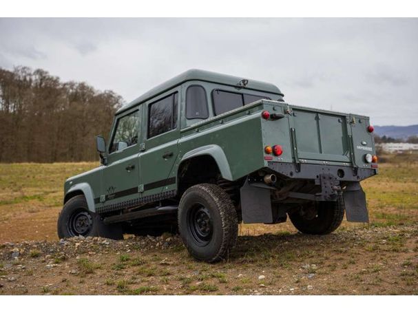 Land Rover Defender TD 90 kW image number 1