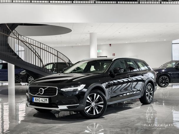 Volvo V90 Cross Country B4 AWD 146 kW image number 1