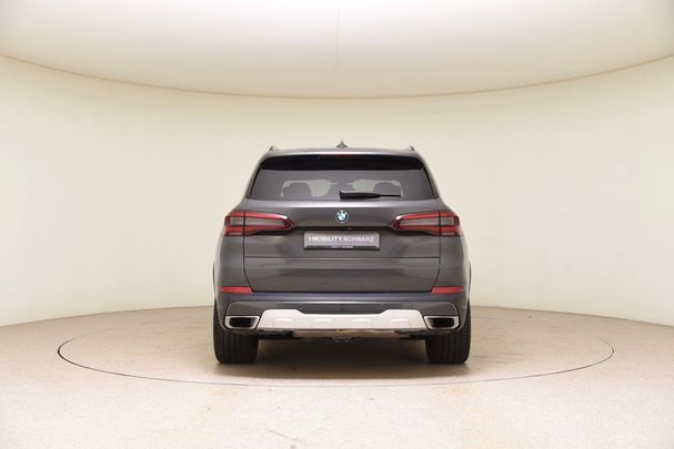 BMW X5 xDrive30d 210 kW image number 4