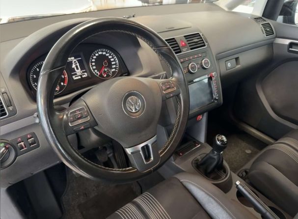 Volkswagen Touran 77 kW image number 4