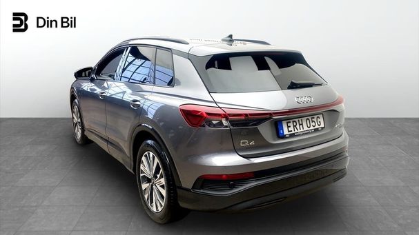 Audi Q4 45 quattro e-tron 197 kW image number 4