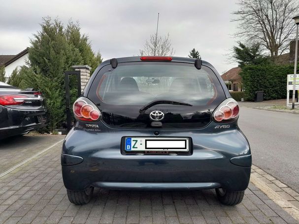 Toyota Aygo 50 kW image number 6