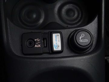 Car image 23